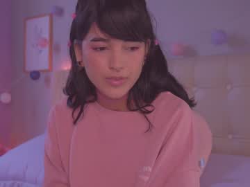 hardcore cam girl kittenmoon_ image #2909579