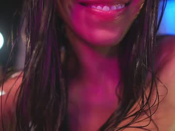 hardcore cam girl lucie_beltran image #4034945