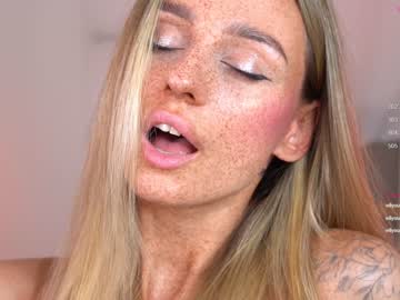 hardcore cam girl artease image #4207559