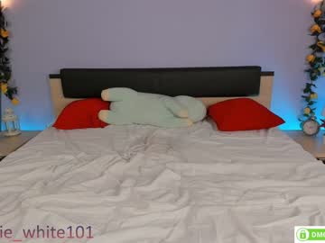 hardcore cam girl foxhilary image #1419046