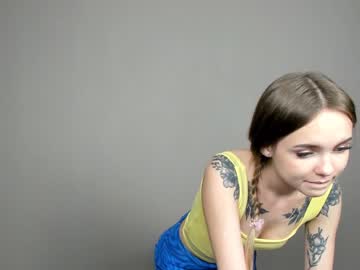 hardcore cam girl mia_monk image #2089987