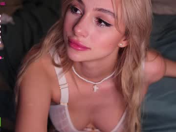 hardcore cam girl babeholly image #3281789