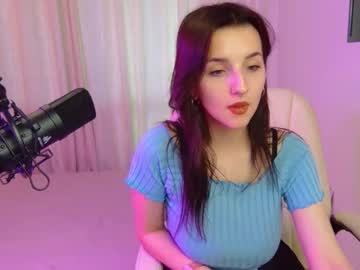 hardcore cam girl vivian_suon image #3418811