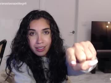 hardcore cam girl anastasiapetitegirll image #3517564