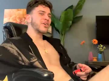hardcore cam man wentbrokeonstrippers image #4211601