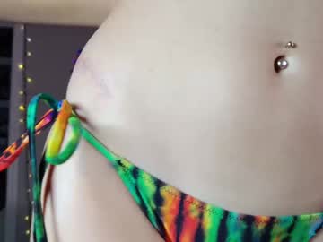 hardcore cam girl lilfknsquirt image #4723973