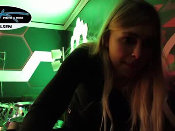 hardcore cam girl siswet19 image #2703706