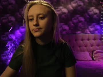 hardcore cam girl angeellina image #2704249