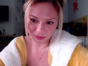 hardcore cam girl kiradivine image #1051629