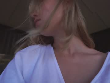 hardcore cam girl bibi_it_is image #2369595
