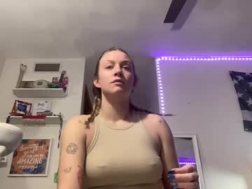hardcore cam girl carlyy13 image #4682533