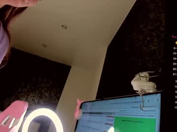 hardcore cam girl queenafina image #2629503