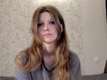 hardcore cam girl alainaestrada image #3661944