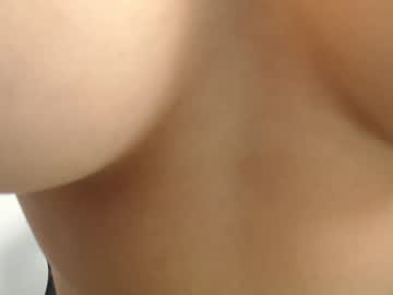 hardcore cam girl eat_mee_out image #1964336