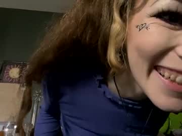 hardcore cam girl lilbrowneyedbabe image #3166845