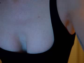 hardcore cam girl ellaa91 image #2189630