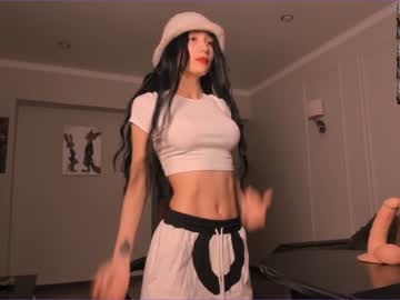 hardcore cam girl cuddles_me image #4245845