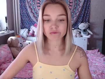 hardcore cam girl babyfromtheforest image #2711745