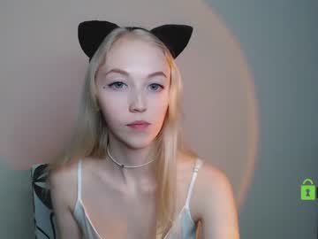 hardcore cam girl modest_elizabeth image #2443346