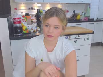 hardcore cam girl dianaholiday image #1209380