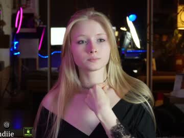hardcore cam girl bestblondiiecb image #3813454