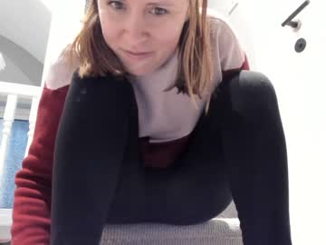 hardcore cam girl eatmypie69 image #2137151