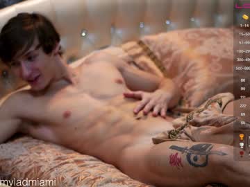 hardcore cam man holiday_boys image #2066903