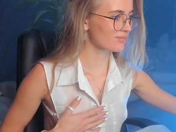 hardcore cam girl linellali image #1893411