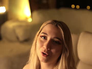 hardcore cam girl owlluree image #4077392