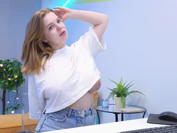 hardcore cam girl lovlybambi image #3906878