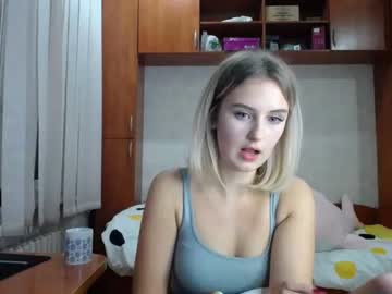 hardcore cam girl melena_shy image #85218