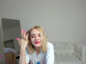 hardcore cam girl oliviabr0wn image #2092213