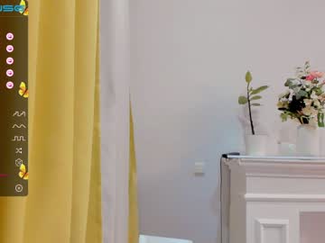 hardcore cam girl small_blondee image #1774084