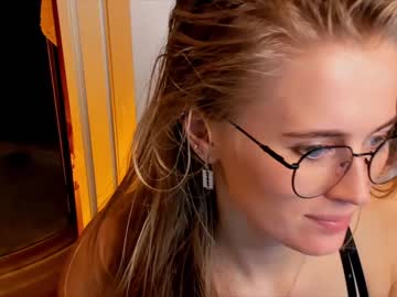 hardcore cam girl linellali image #1826003