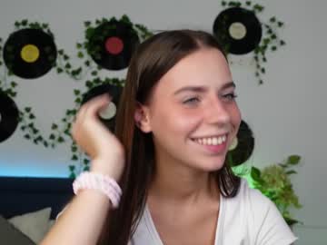 hardcore cam girl versace_goldd_ image #3222890