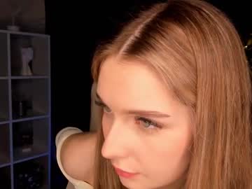 hardcore cam girl darelleeverist image #4164912