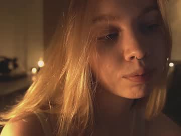 hardcore cam girl bibi_it_is image #1531450