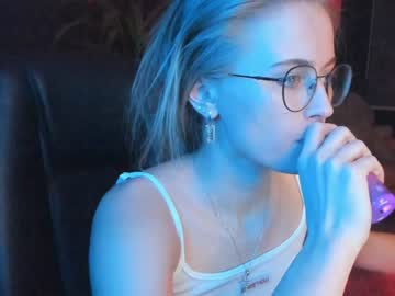 hardcore cam girl linellali image #1975039