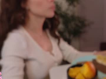 hardcore cam girl ericamiracle15 image #4523584