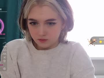 hardcore cam girl small_blondee image #3600071