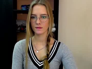 hardcore cam girl lilian_l image #572185