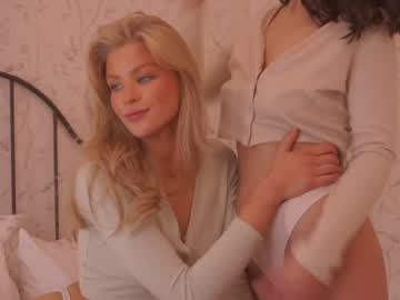 hardcore cam girl _2strangers image #765545