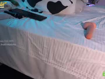 hardcore cam girl _deepthroatgalactica image #2328029
