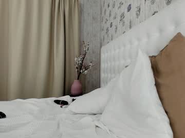 hardcore cam girl tia__moon image #12988