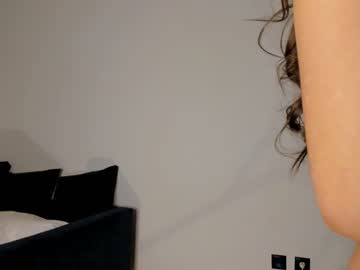 hardcore cam girl emilybatee image #2695090