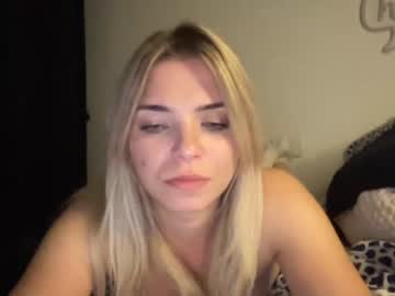hardcore cam girl lillymoon18 image #1960754