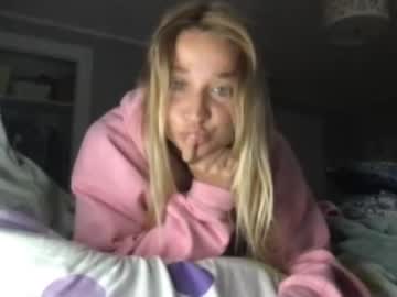hardcore cam girl beckybrooke image #4002863