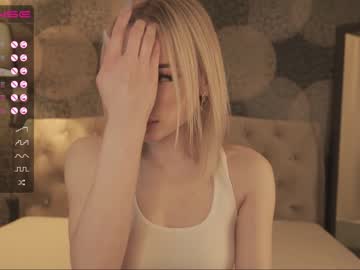 hardcore cam girl crystalreves image #1017469