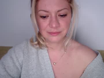 hardcore cam girl kiradivine image #1161741
