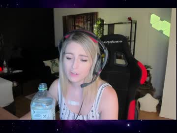 hardcore cam girl kimilee22 image #1569054